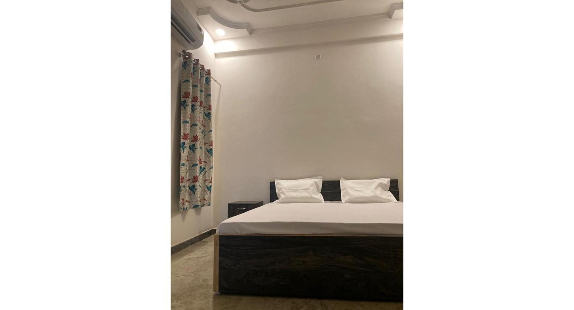 Srinivasan Villa Benares Buitenkant foto